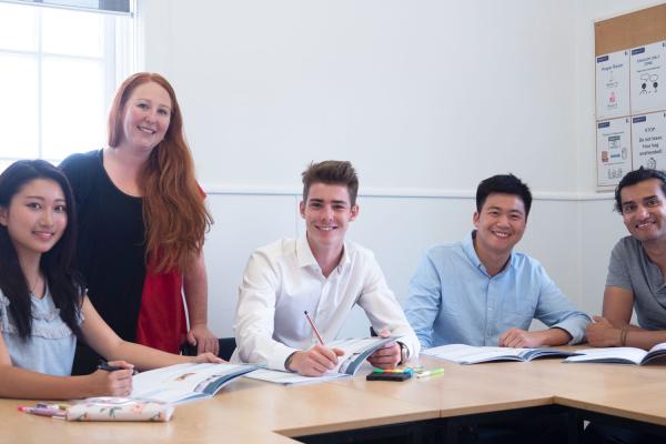 English for Academic Pathways - Toronto
